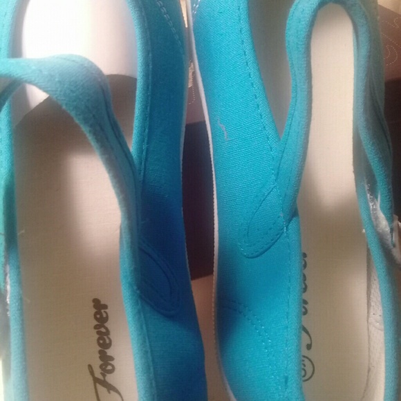 Shoes - Picture 5 of 5